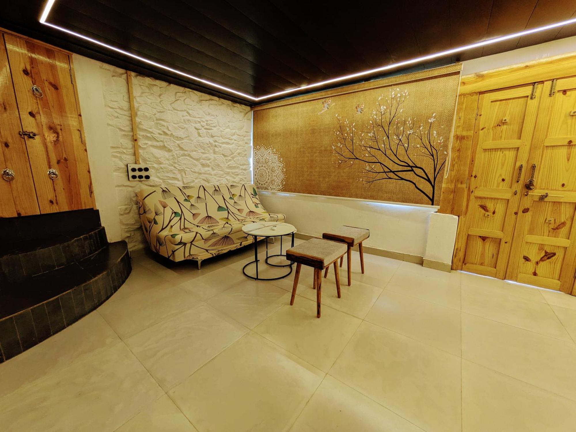Cob House Hotel Mount Abu Bagian luar foto
