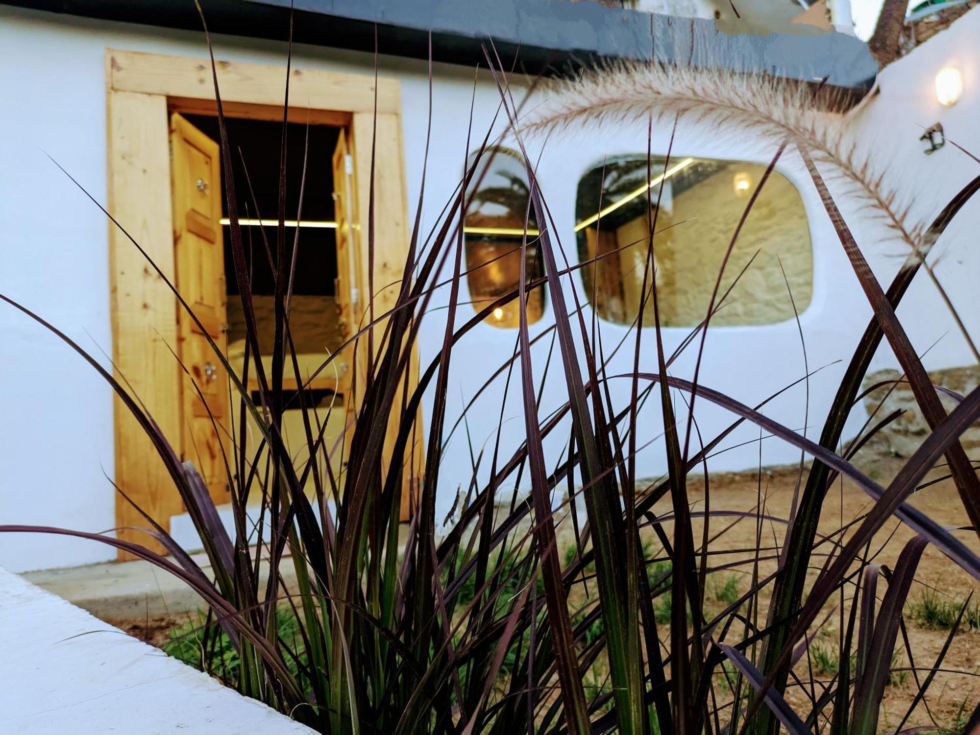 Cob House Hotel Mount Abu Bagian luar foto